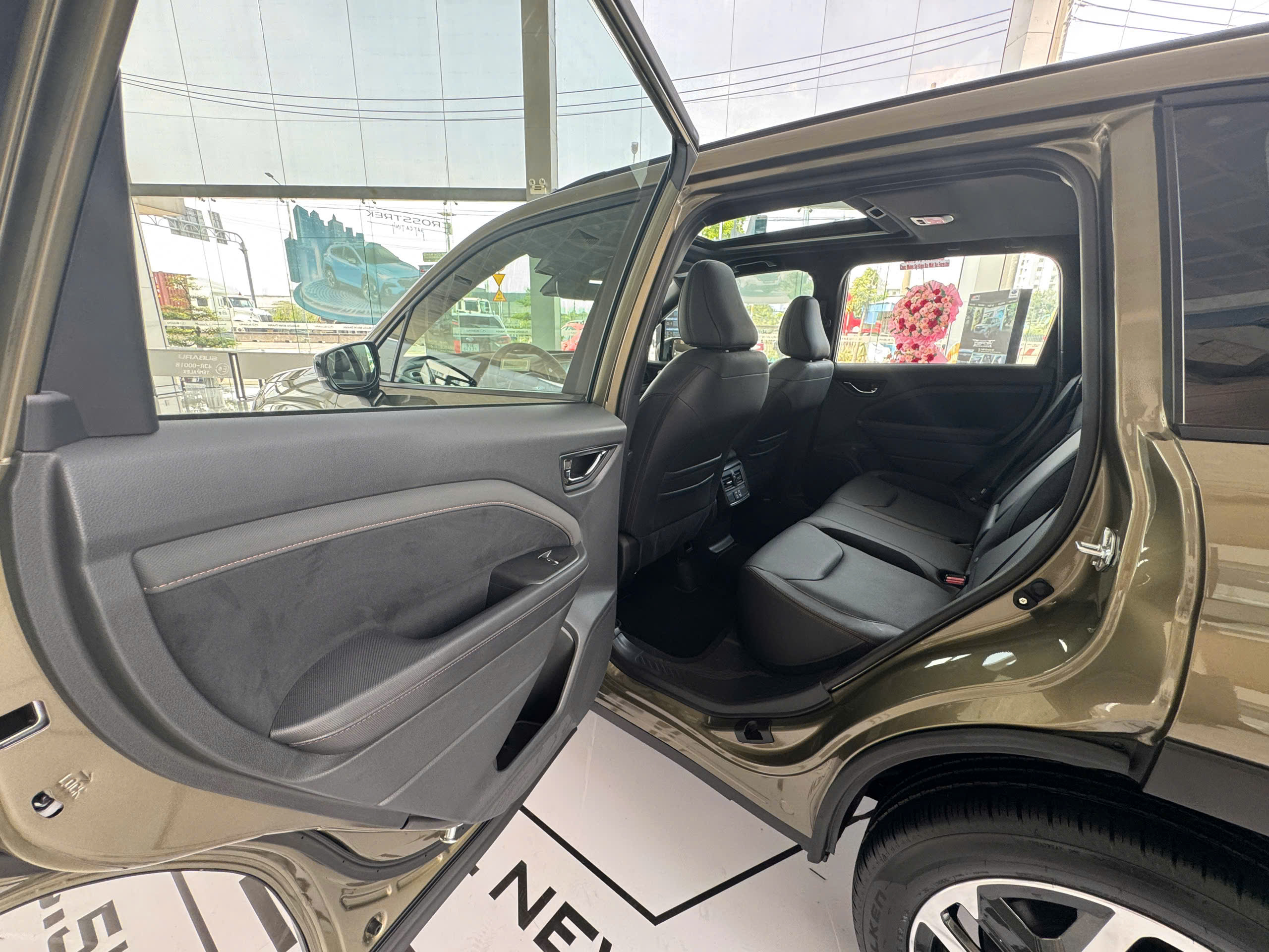 z7590447425999_dbc83cd0ceada69994ec1c6ce9ceb3bf